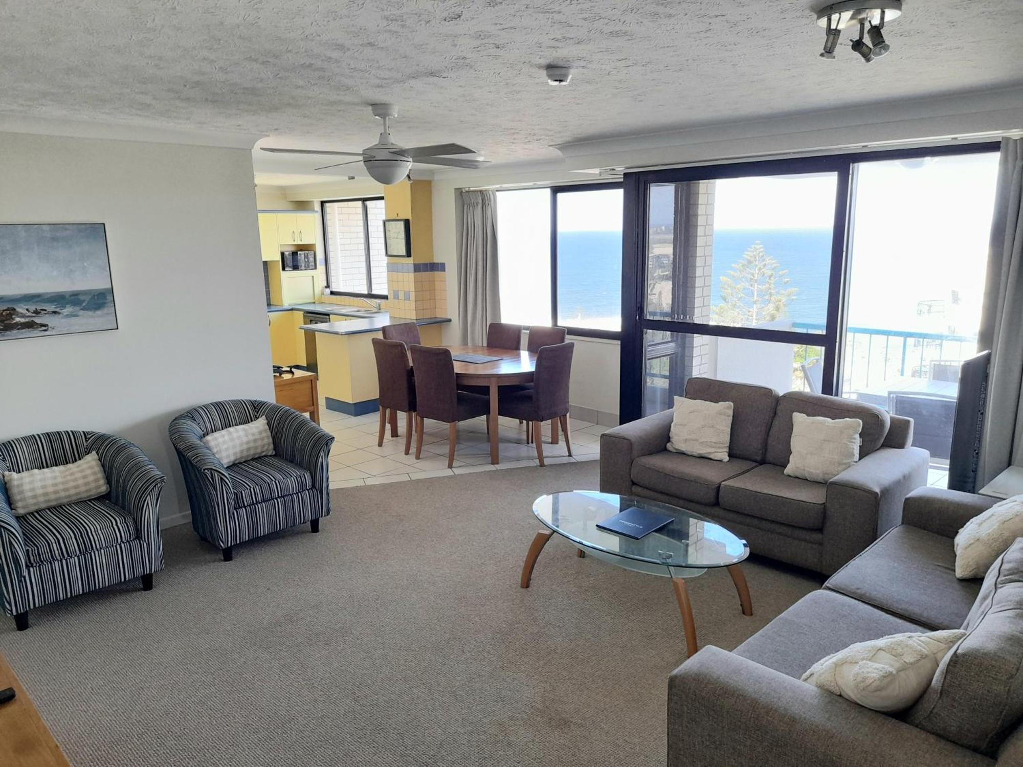Burgess @ Kings Beach Apartments 칼론드라 외부 사진