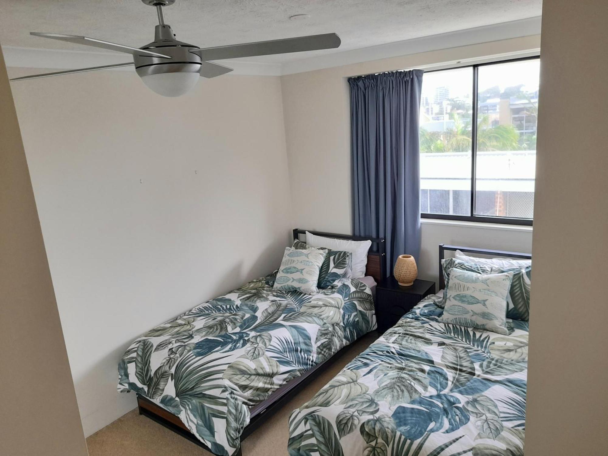 Burgess @ Kings Beach Apartments 칼론드라 외부 사진